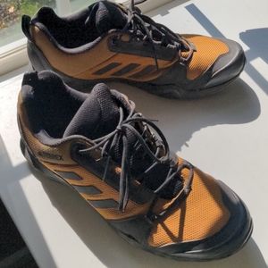 Adidas Terrex shoes M13